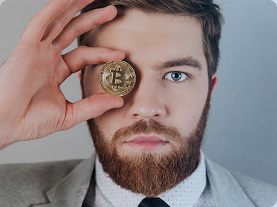 Julian Wolf – Chief Analyst bei Aivontrixen